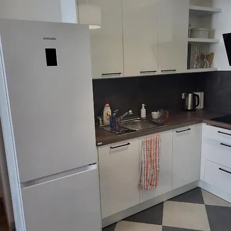 New In Karlin, 8, Close To Center * Прага