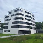 New In Karlin, 8, Close To Center Apartman Prága
