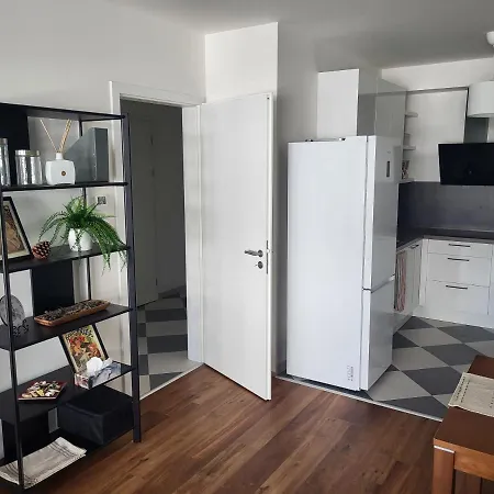 Appartamento New In Karlin, 8, Close To Center *