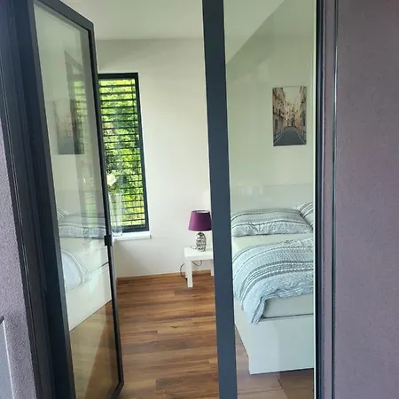 Apartment New In Karlin, 8, Close To Center Prague