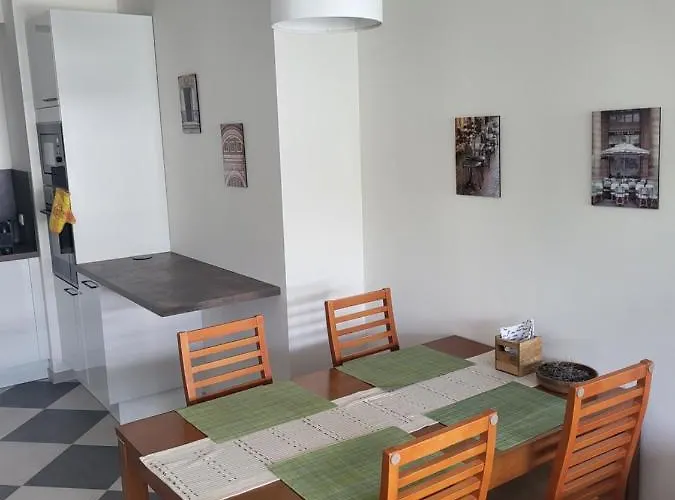 Appartement New In Karlin, 8, Close To Center Praag