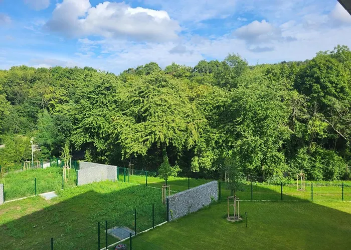 Appartement New In Karlin, 8, Close To Center *