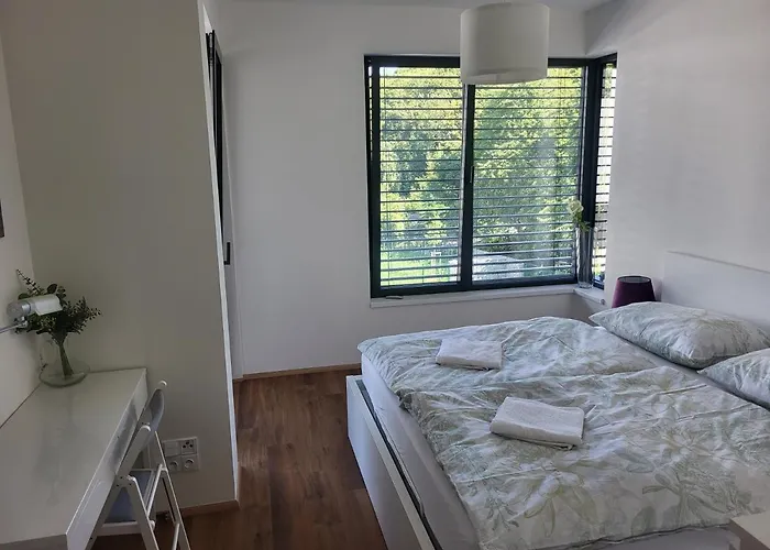 New In Karlin, 8, Close To Center